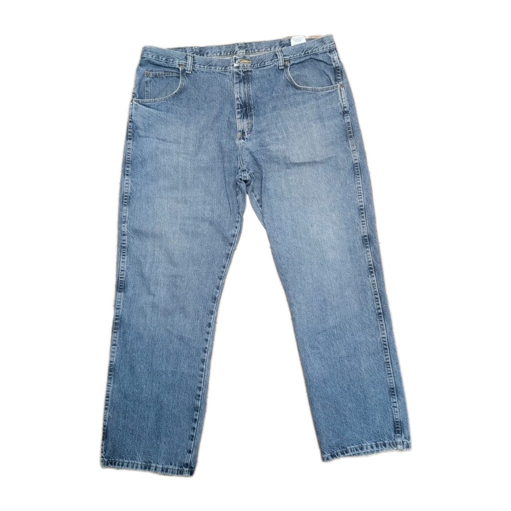 Wrangler Rugged Wear Men 40x32 Relaxed Fit Blue Jeans 100% Cotton Distressed Hem